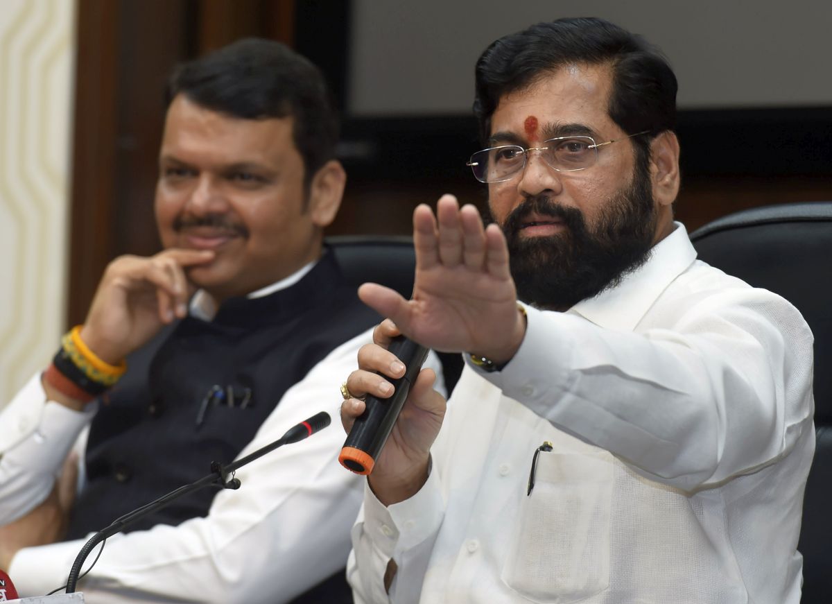 EC adopts 2 new tests to hand over Shiv Sena to Shinde