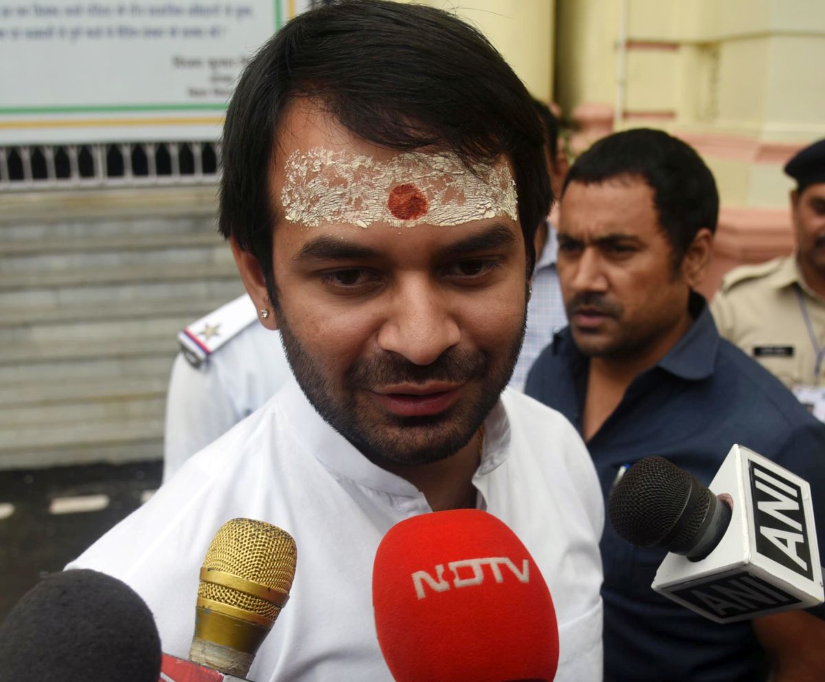 Row over Lalu's son-in-law joining official meeting