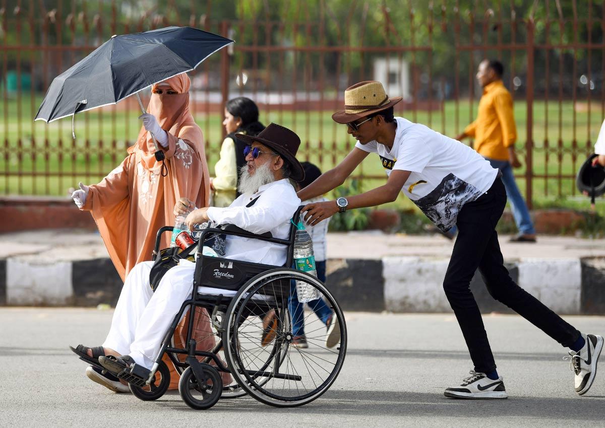 Yeh Hai India: Oh! The Heat Of Delhi!