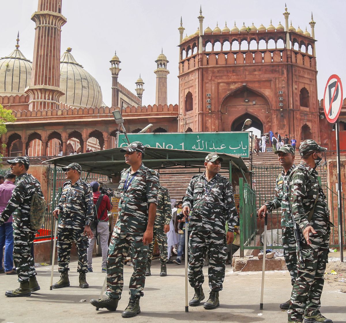 2 arrested for Friday protests outside Jama Masjid