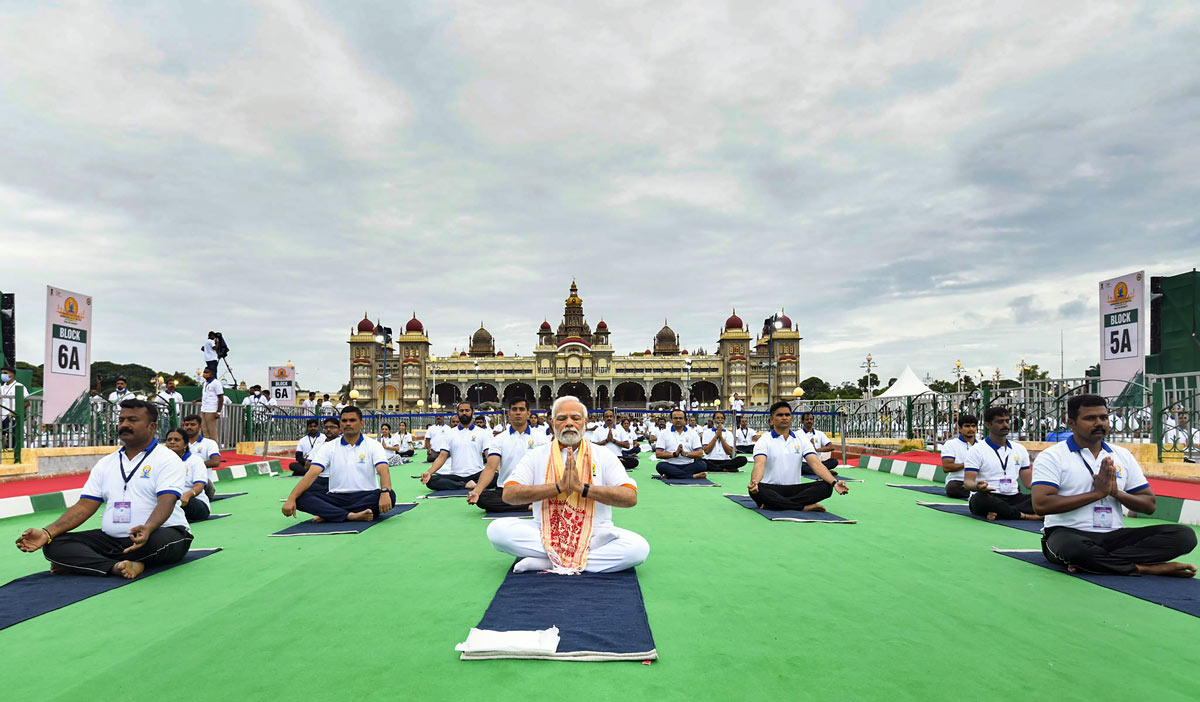 'Yoga a problem-solver': PM leads IYD celebrations