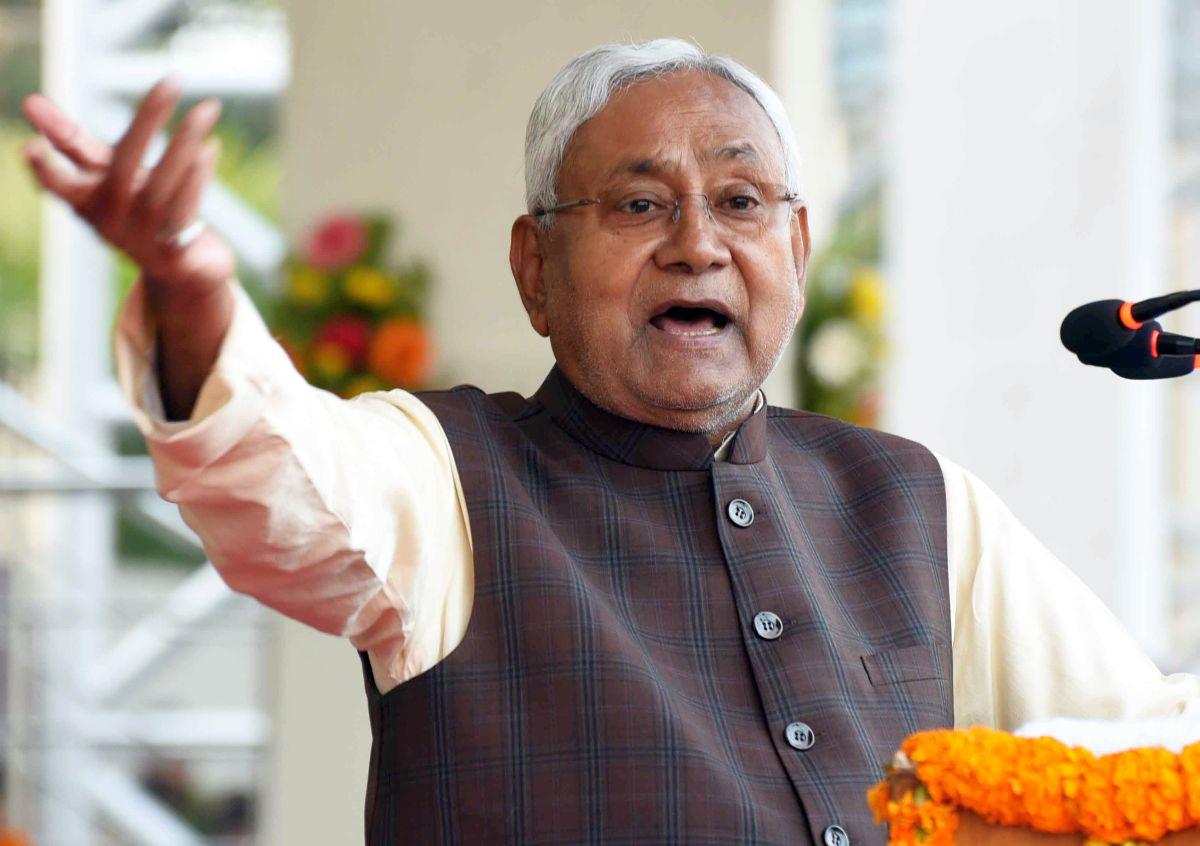 gandhiji-considered-drinking-alcohol-a-sin-nitish-rediff-india-news