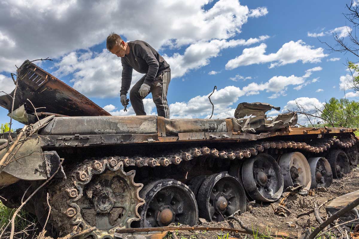 Ukraine: A Graveyard For Russian Tanks