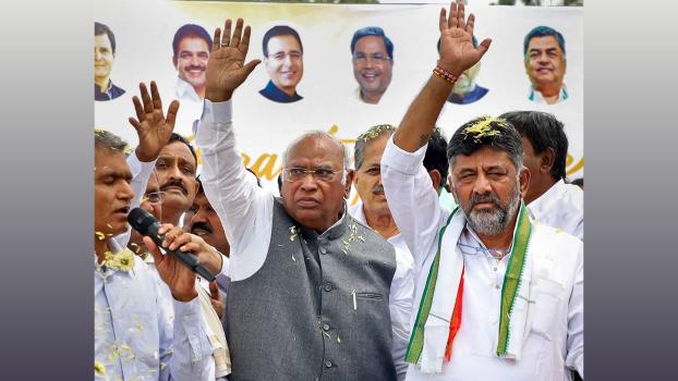 Congress chief Mallikarjun Kharge and Karnataka deputy CM DK Shivakumar/File image