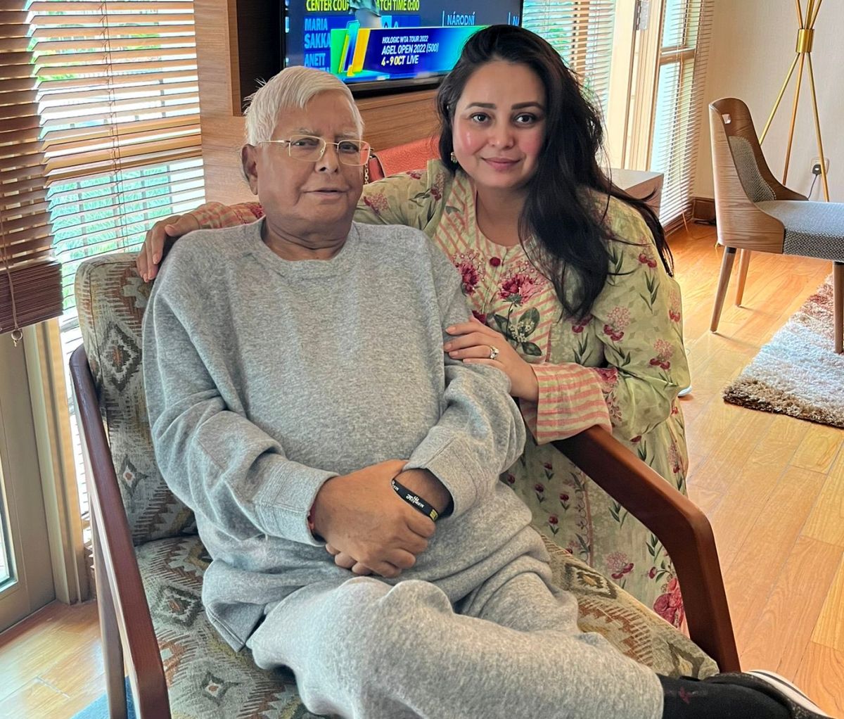 Lalu Yadav with his daughter, Rohini, who donated her kidney