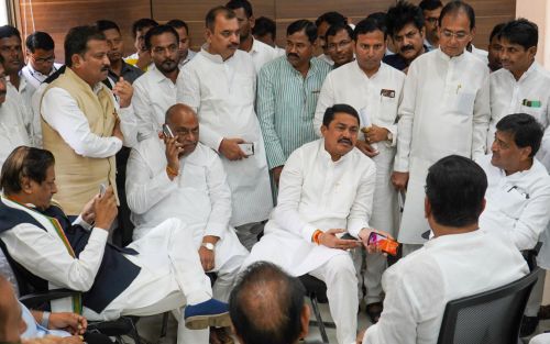 Maharashtra Congress Leaders Vote