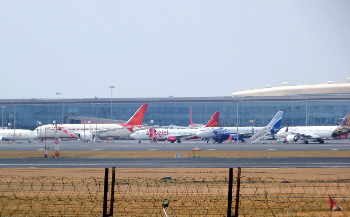 Mumbai Airport to shut both runways for 5 hrs on May 2