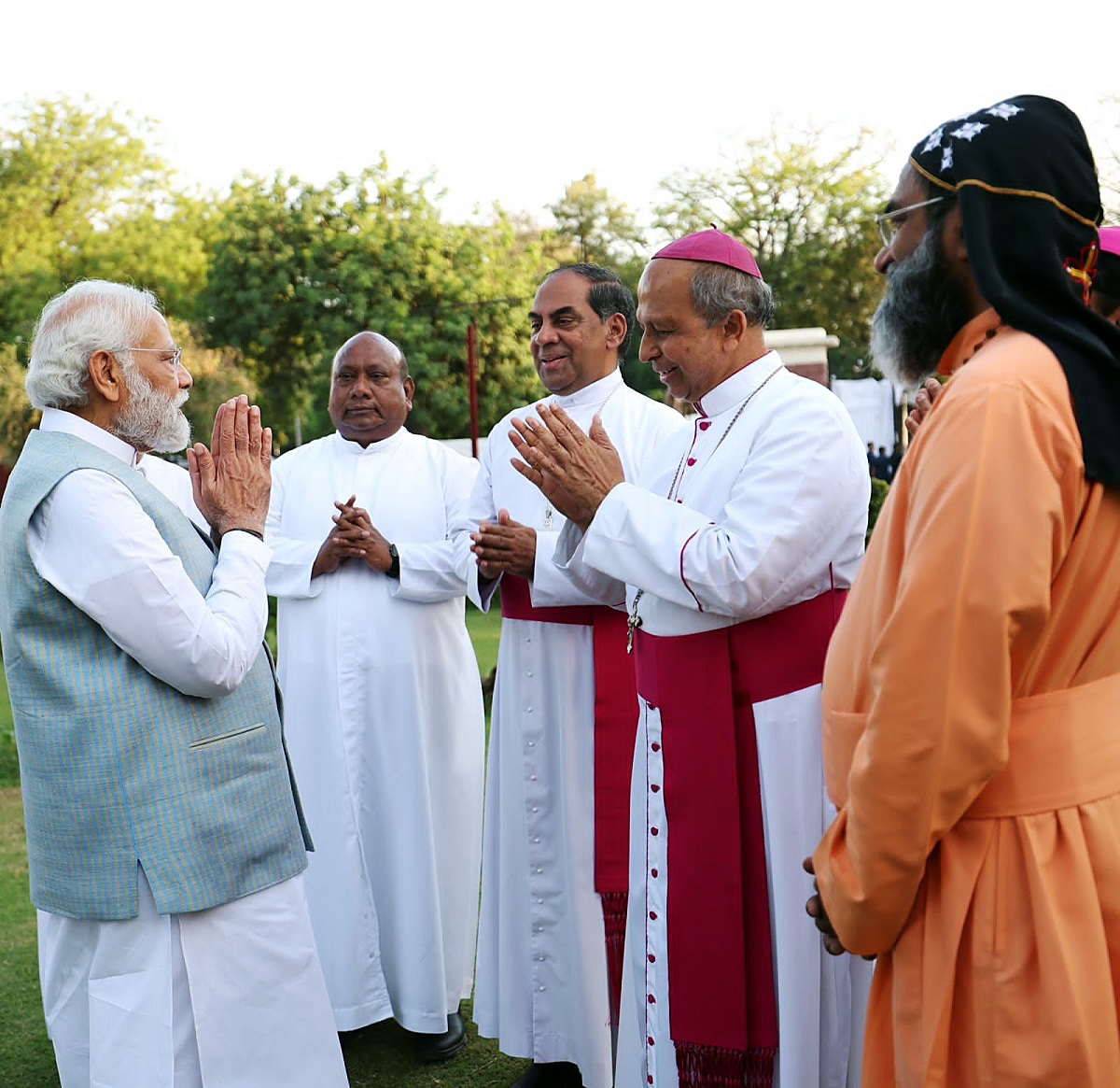 23modi-church.jpg