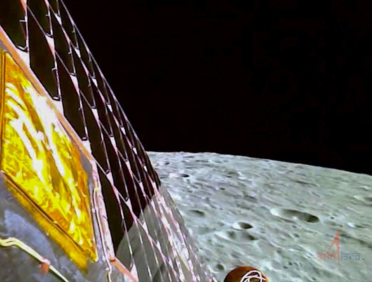 isro-may-postpone-chandrayaan-3-landing-if-rediff-india-news