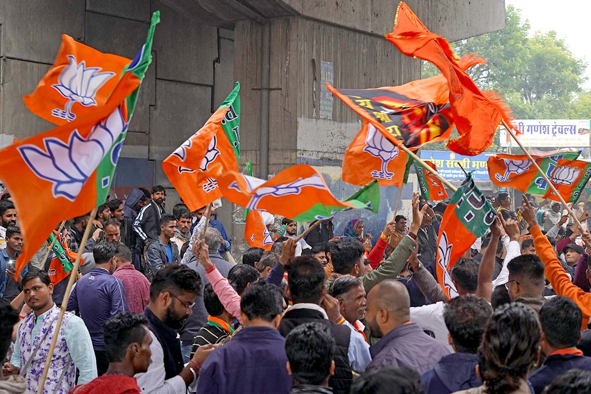 Congress draws southern comfort, BJP sweeps Hindi belt