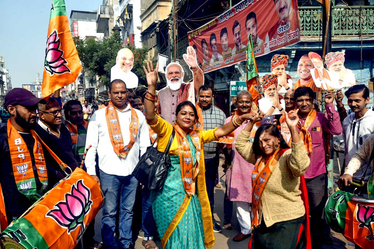 Modi magic dashes Cong's revival in Hindi heartland