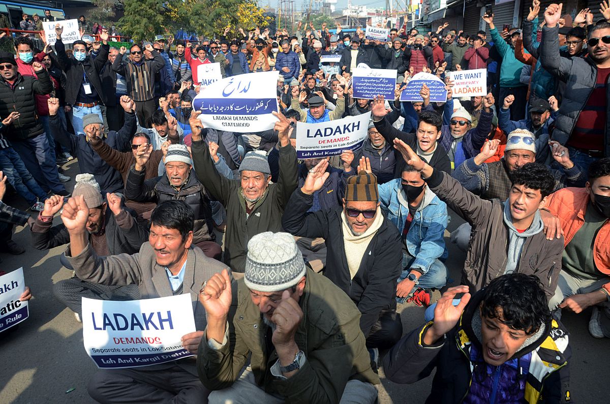 SC orders fresh schedule for Ladakh polls, raps admn