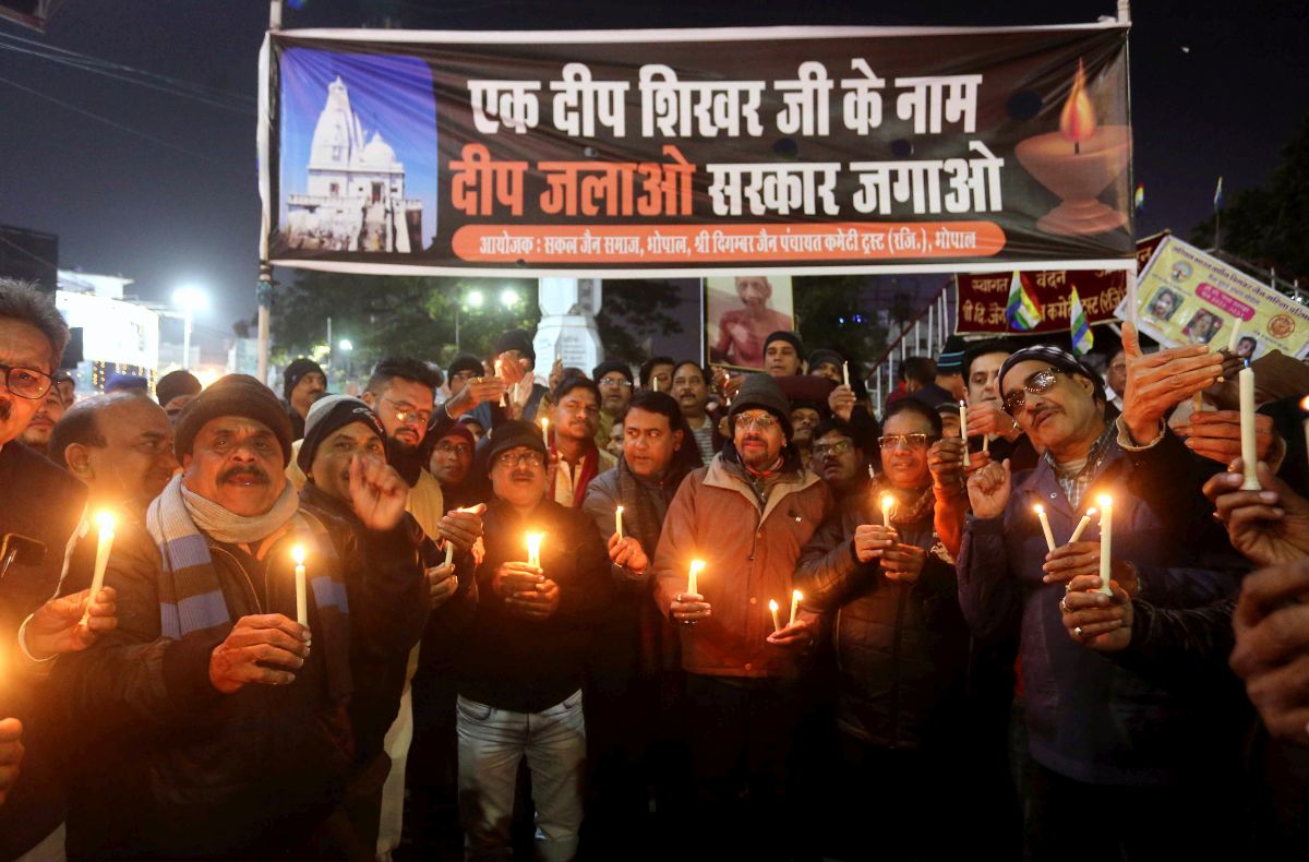 Govt stops tourism at holy Jain site after protests