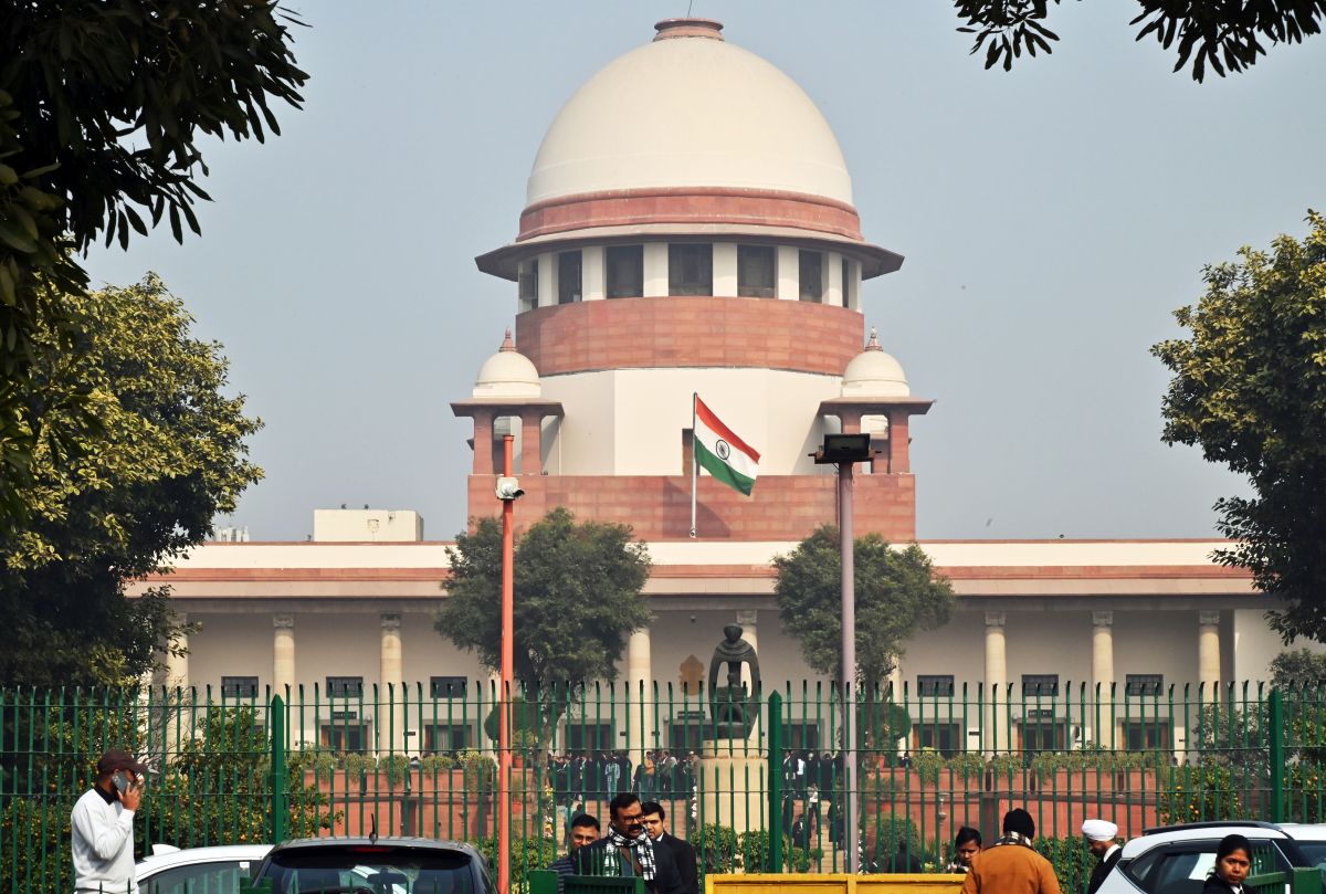 SC to hear Cong leader's PIL for Adani probe on Friday