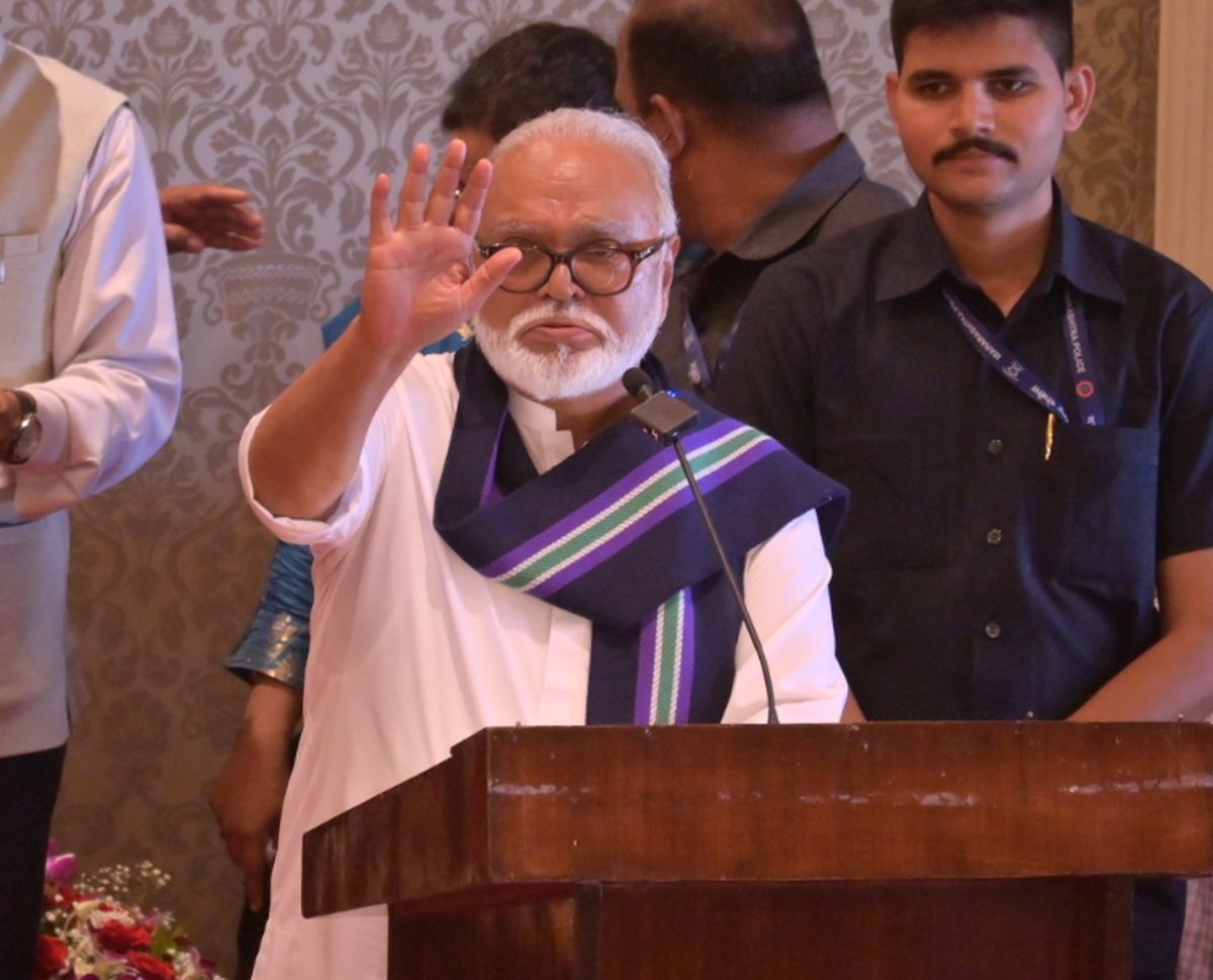 Bhujbal's resignation hasn't been accepted: Fadnavis