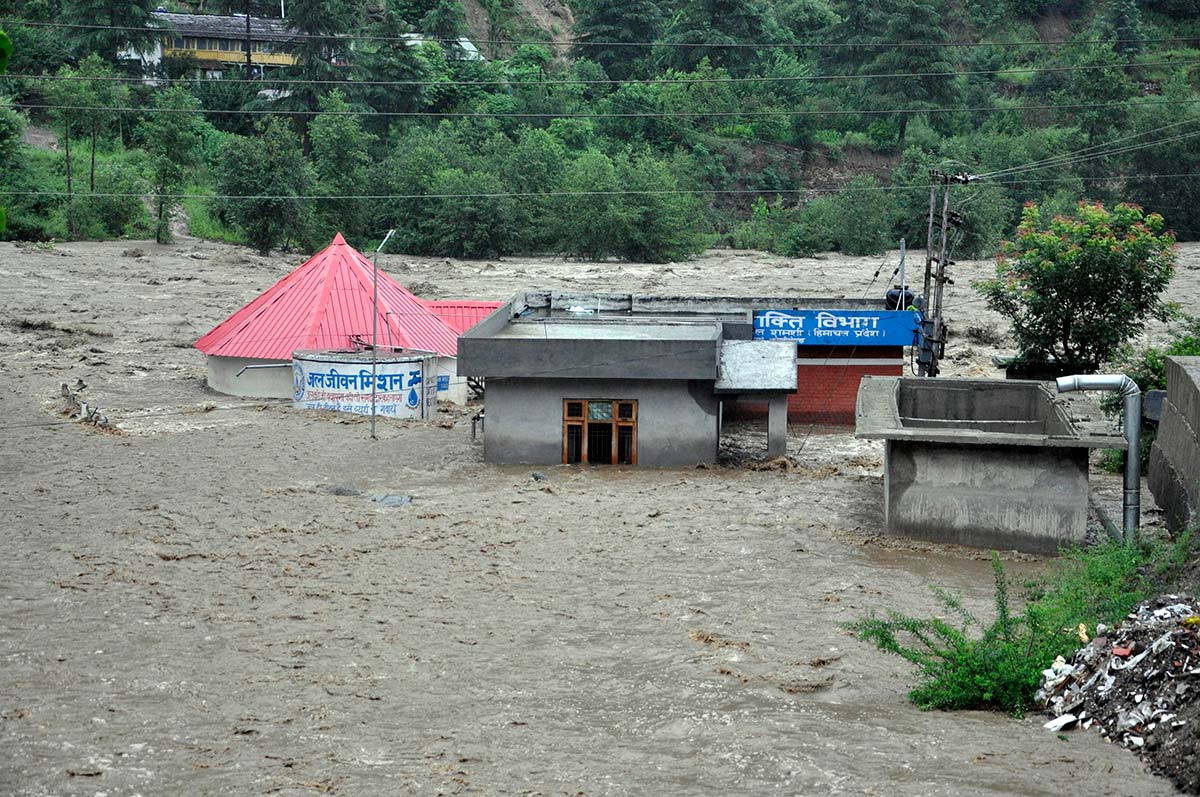 As rains abate, focus is on rescue work in north India