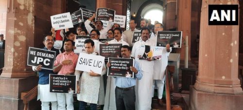 Congress MPs protest outside Parliament