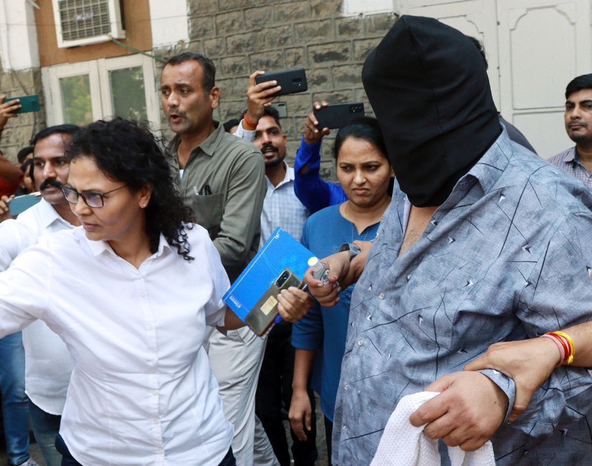 HC rejects Anil Jaisinghani's plea against arrest