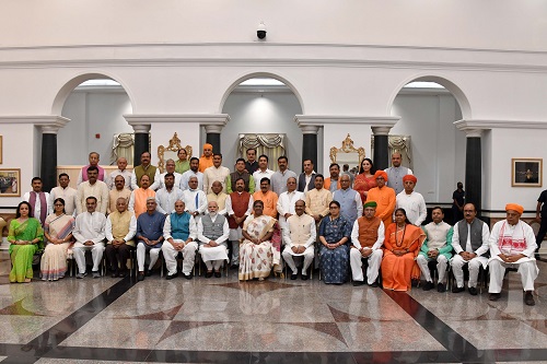 President Murmu hosted MPs from UP, Rajasthan and some NE states/President of India/Twitter
