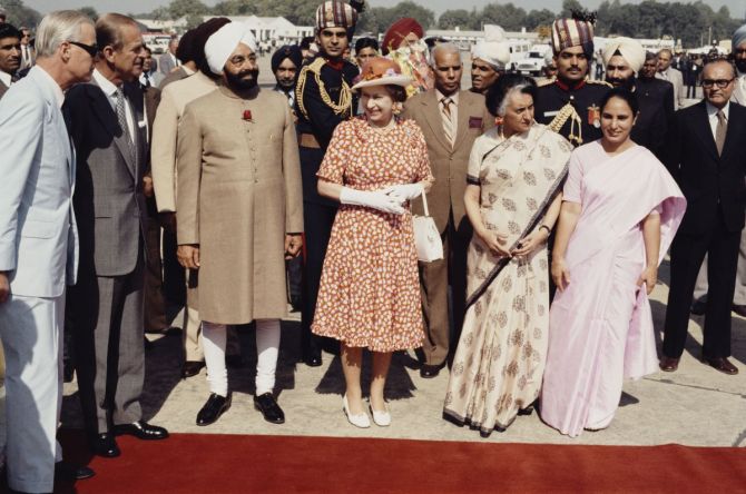 Indira Gandhi and Zail Singh