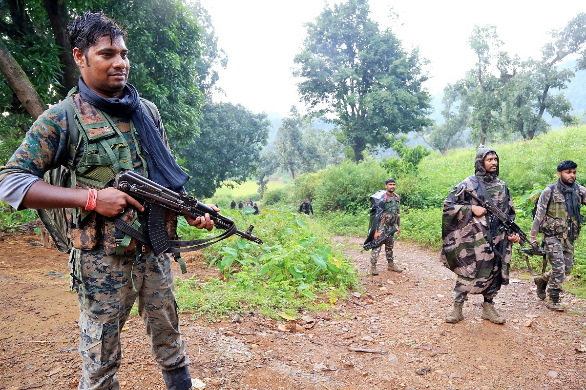 Security personnel in an anti-Maoist operation/File image