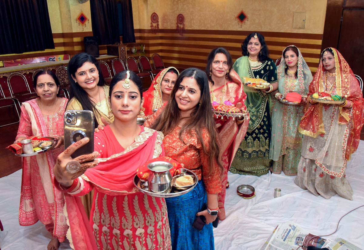 How India Celebrated Karva Chauth - Rediff.com Get Ahead