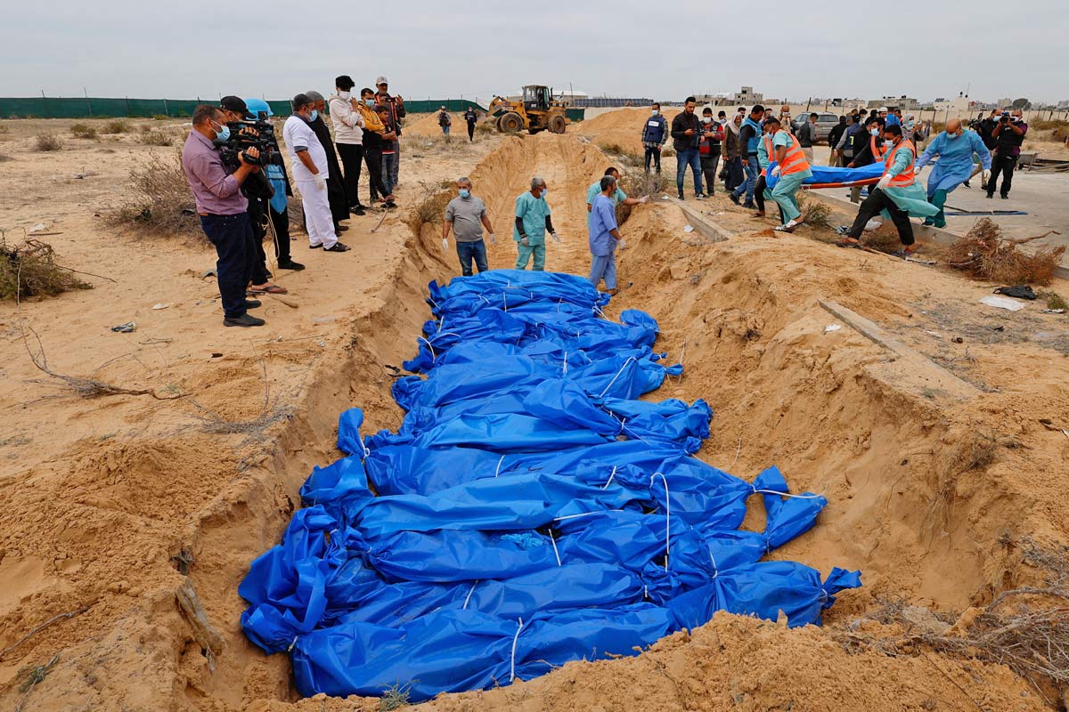 Mass graves for Gaza dead. Mohammed Salem/Reuters
