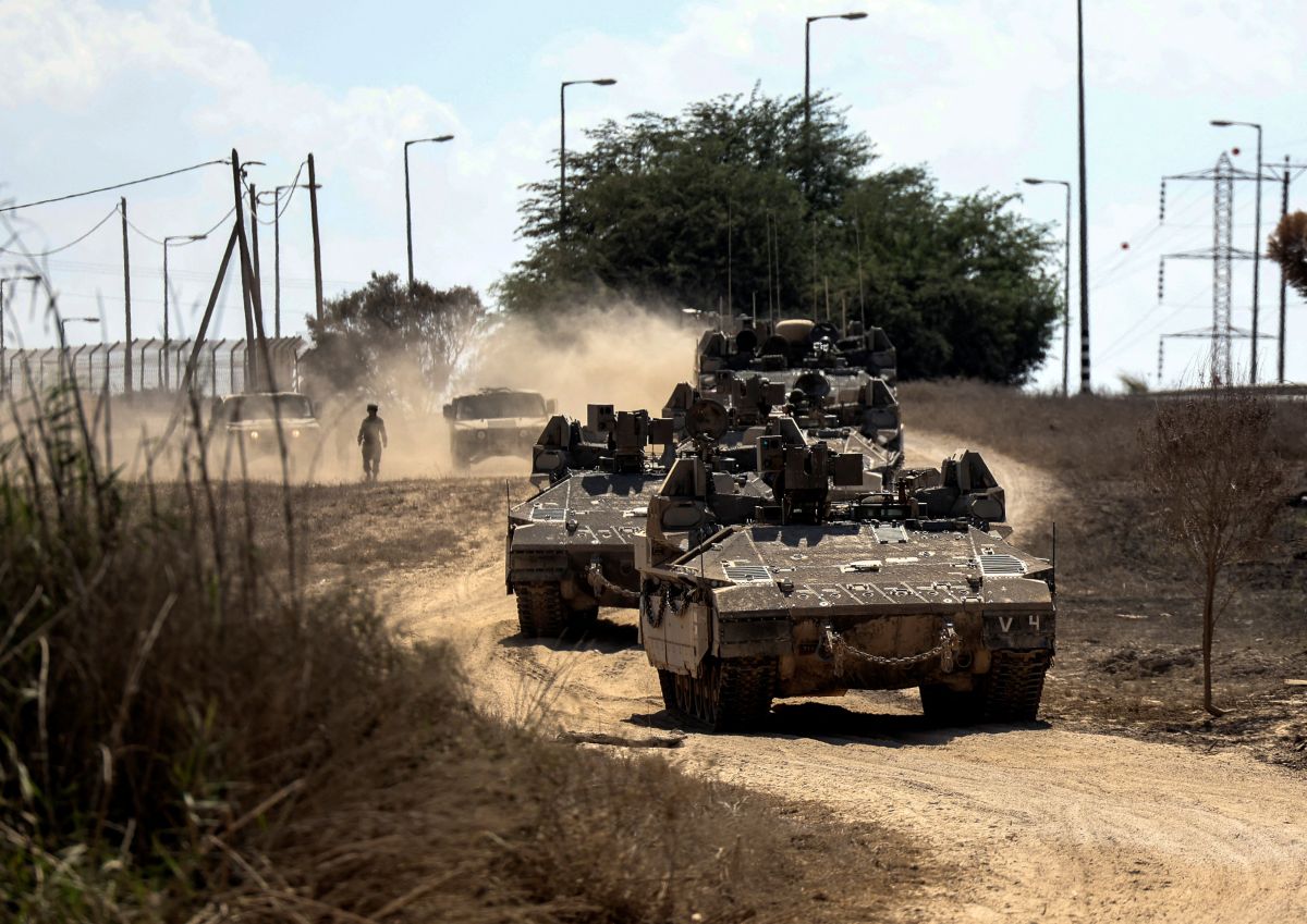 Israeli tanks carry out 'preparatory' raid in Gaza