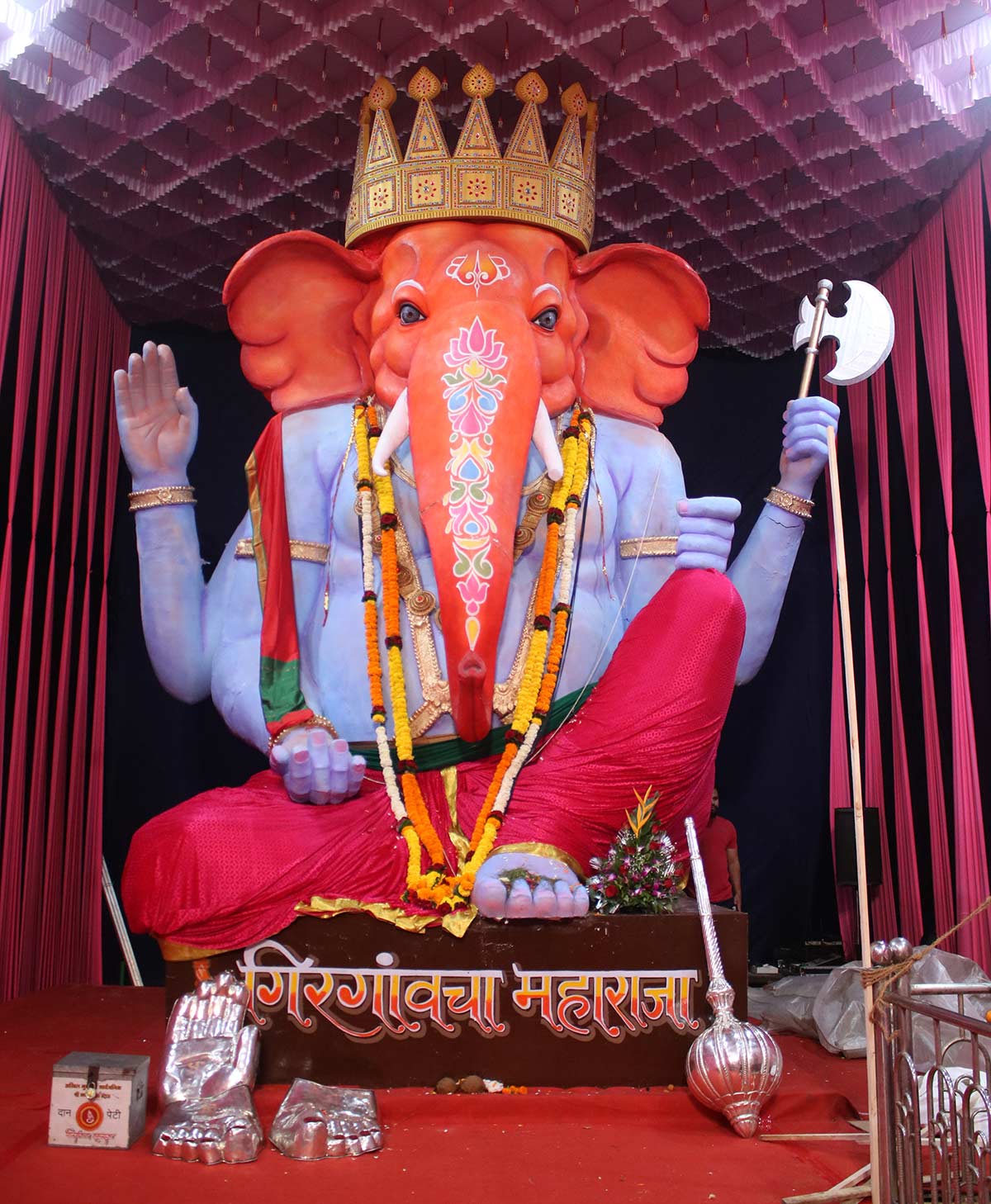 Mumbai s Tallest Ganesha Rediff