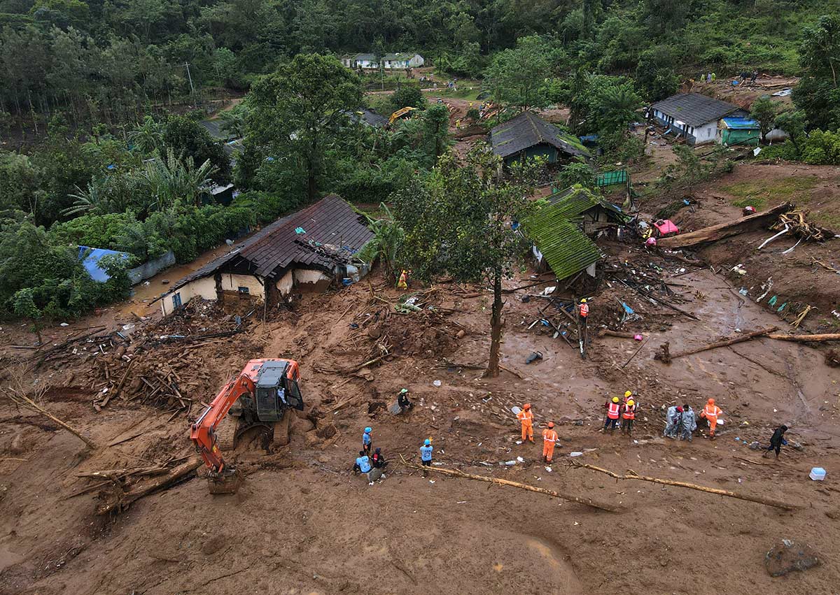 4 persons rescued alive 3 days after Wayanad tragedy