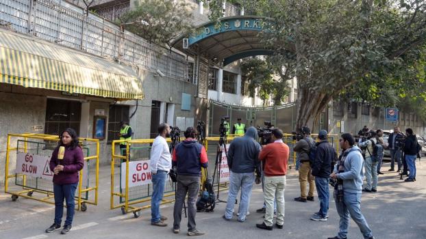 Parents outside a Delhi school that received a bomb threat. File pic