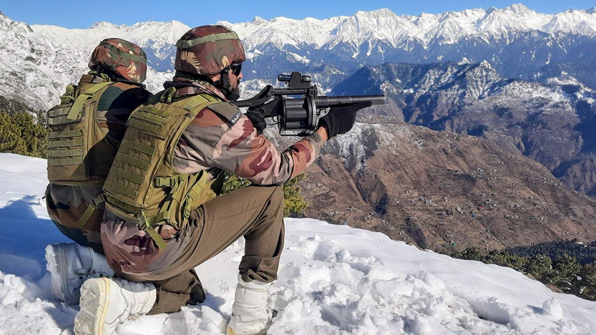 Army personnel at Line of Control near Poonch