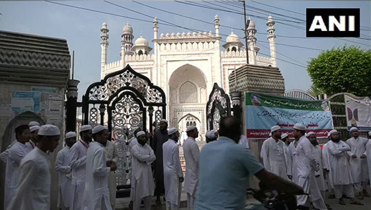 File:Darul Uloom Deoband Friday January 13, 2023 (13).jpg - Wikimedia  Commons