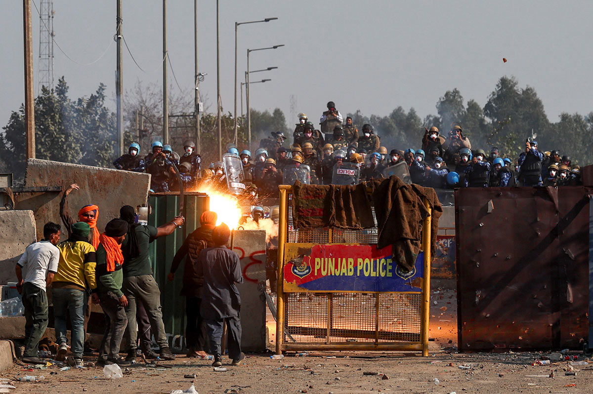 Tear Gas And Mayhem During Delhi Chalo