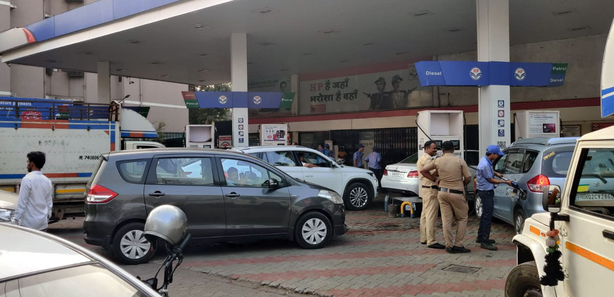 Maharashtra deploys police as petrol pumps run dry