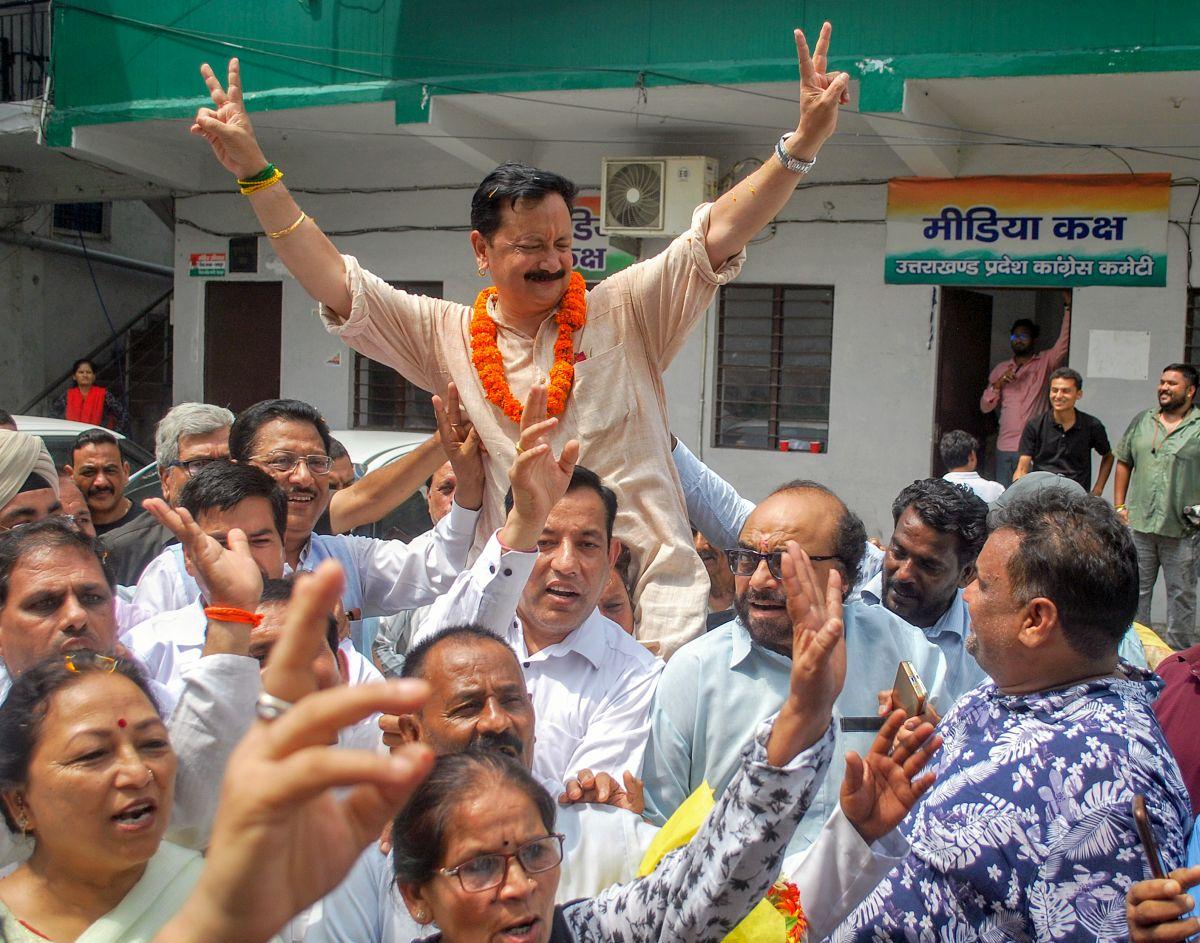 Assembly Bypoll Results: INDIA Bloc Wins 10 Seats, BJP Bags 2 - Rediff ...