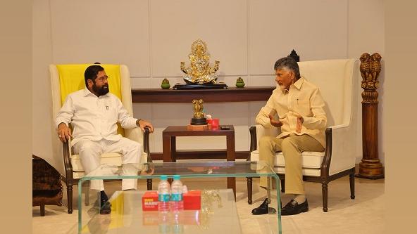 Andhra Pradesh CM Chandrababu Naidu meets his Maha counterpart Eknath Shinde/Courtesy Eknath Shinde on X