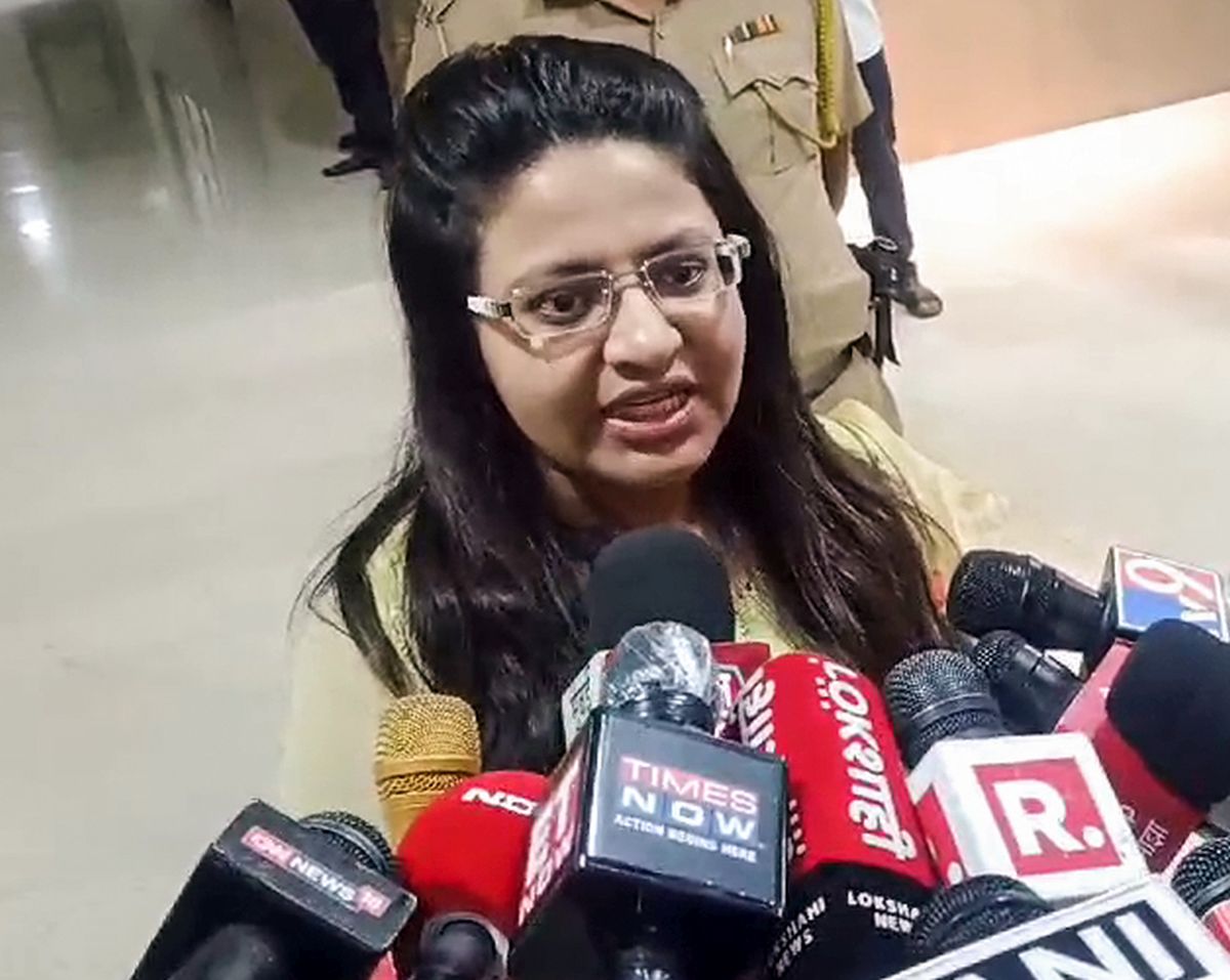 UPSC cancels Khedkar's selection, bars her for life