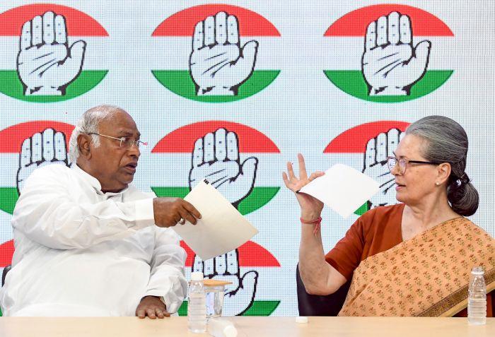 Mallikarjun Kharge and Sonia Gandhi at the Congress presser yesterday