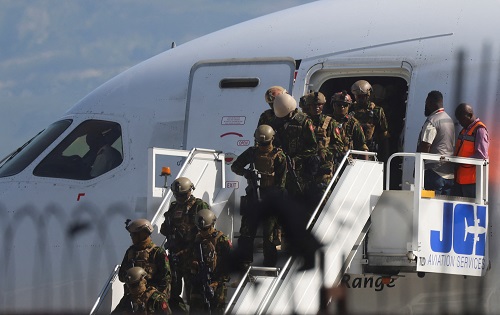 Kenyan police personnel disembark after landing, in Port-au-Prince, Haiti June 25, 2024/Ralph Tedy Erol/Reuters