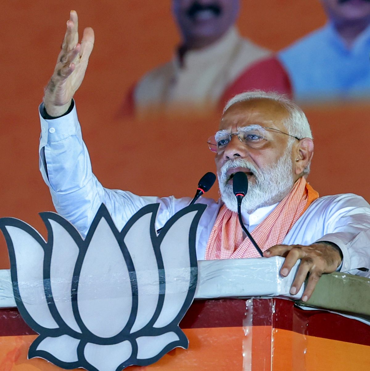 INDIA bloc will disintegrate'khata khat' after June 4: Modi