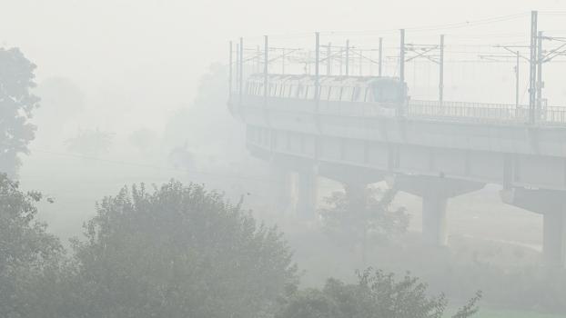 Delhi's AQI has improved to 'poor'