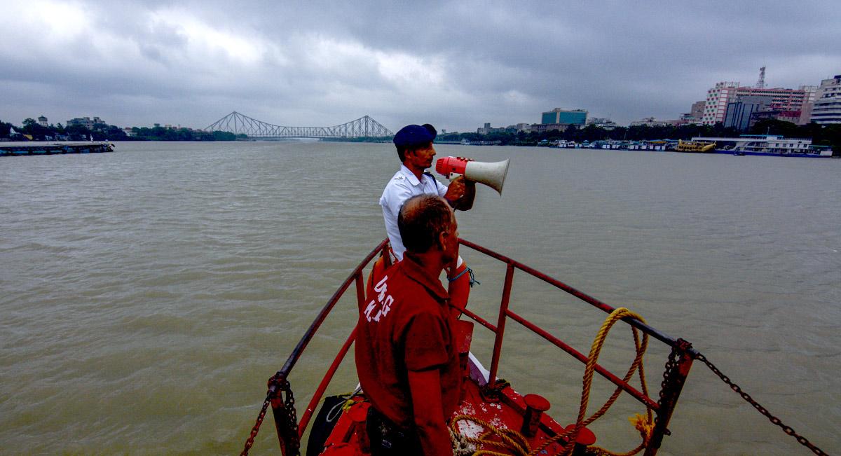 photograph of cyclone dana in West Bengal