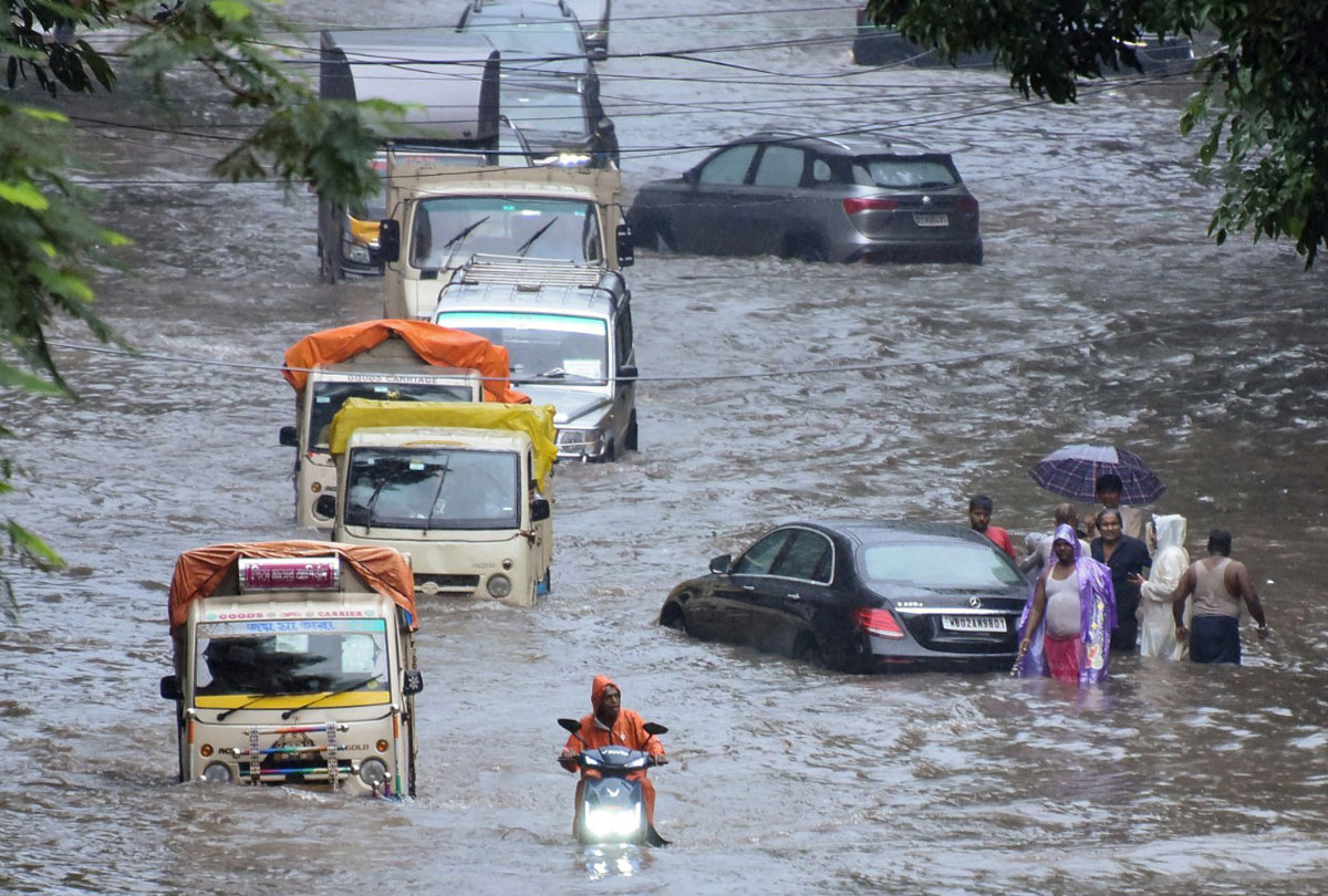 Cyclone Dana weakens; death toll in Bengal rises to 4