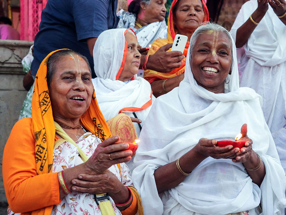 Widows of Vrindavan celebrate Diwali on banks of Yamuna