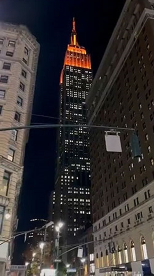 Empire State Building in New York/India in New York on X