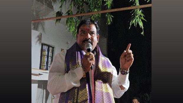 Shiv Sena MLA Sanjay Gaikwad/Courtesy Facebook