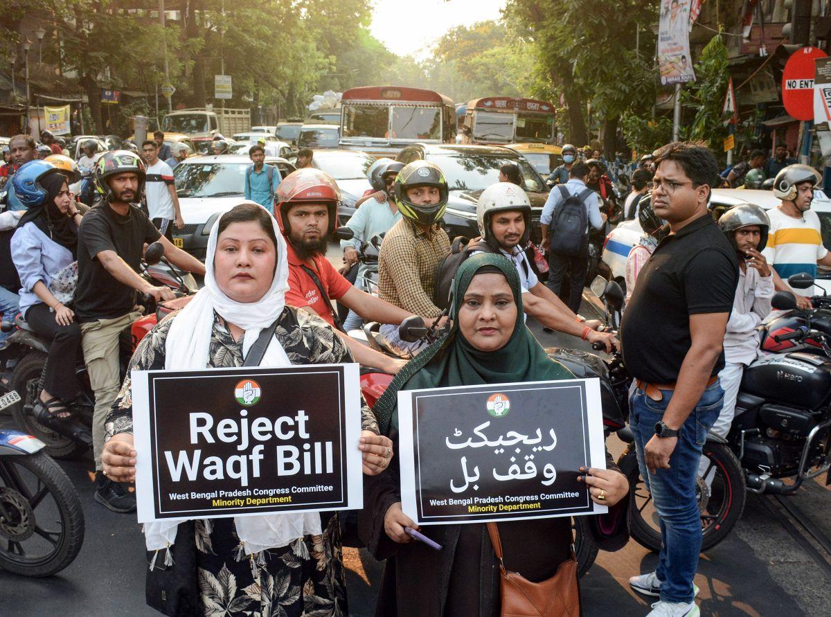 Congress to Challenge Waqf Bill in Supreme Court 'very soon' - Rediff.com