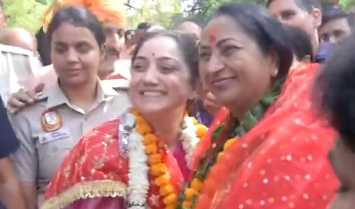 Suspended BJP leader Nupur Sharma meets Delhi CM