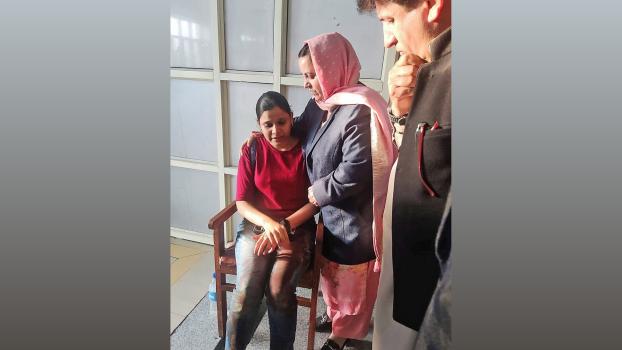 An injured woman in terrorist attack in Pahalgam/Umar Ganie